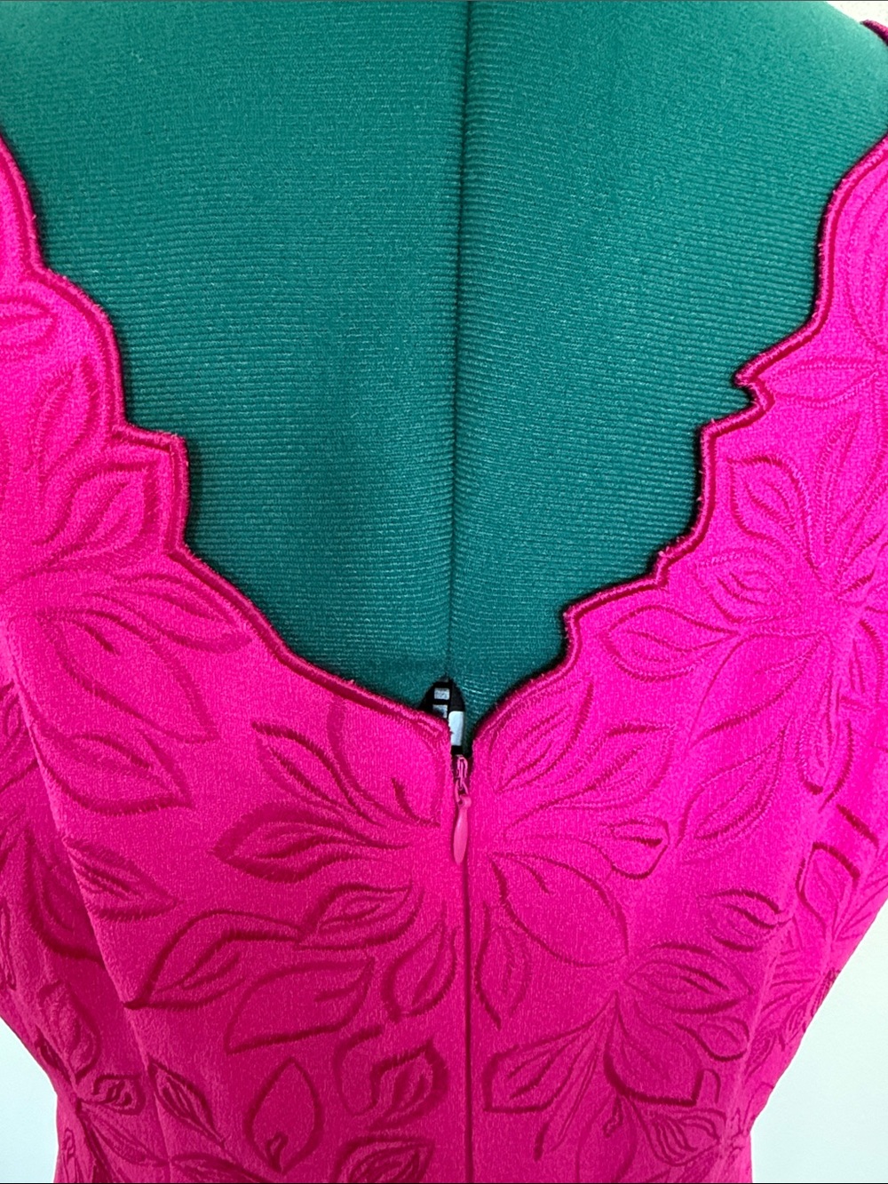 ANTONIO MELANI Bright Fuchsia Floral Sheath Dress - Picture 5 of 5